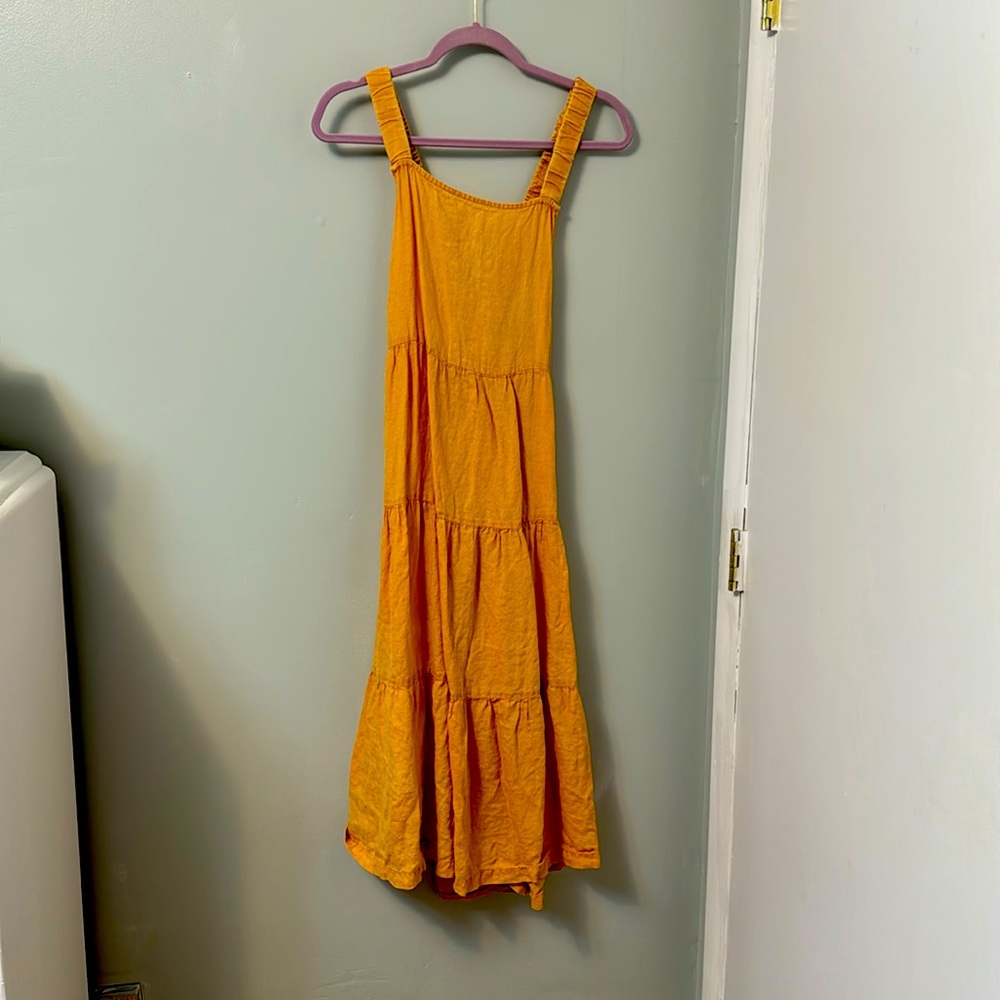EUC Dress M